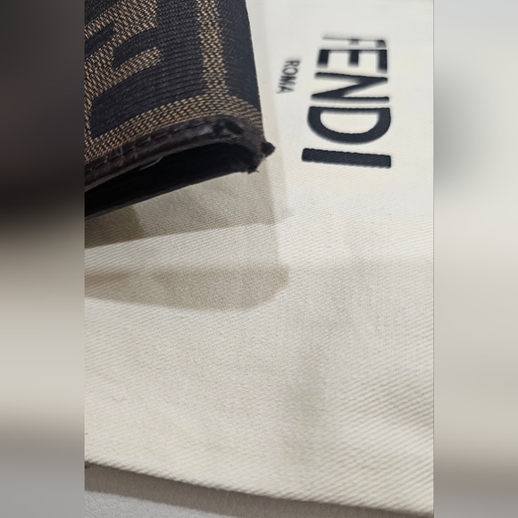 Fendi Bifold Long Zucca Wallet With Dust Bag Included. - Picture 11 of 11